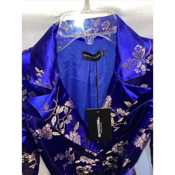 Pretty littleThing Women’s Oriental Dress Size 8 Blue Floral With Belt Going Out - Picture 3 of 12